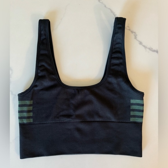 Outdoor Voices Small Seamless Smooth Longline Bra in Black/Evergreen - Picture 2 of 2